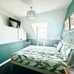 Chambre Mansardée Lit King-Size